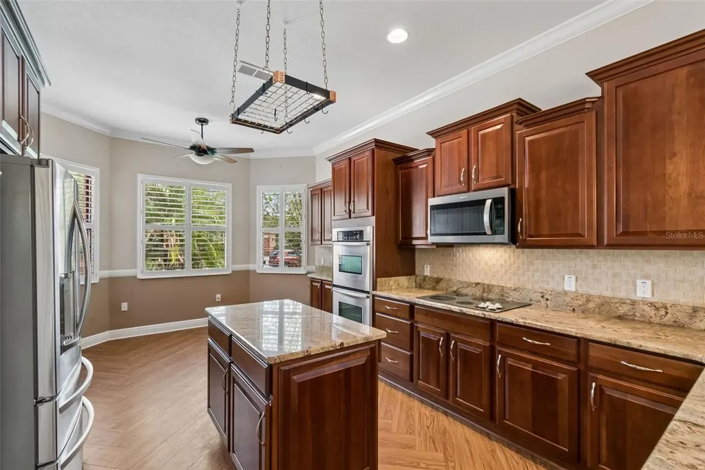 181 Indian Wells Avenue Kissimmee FL 34759