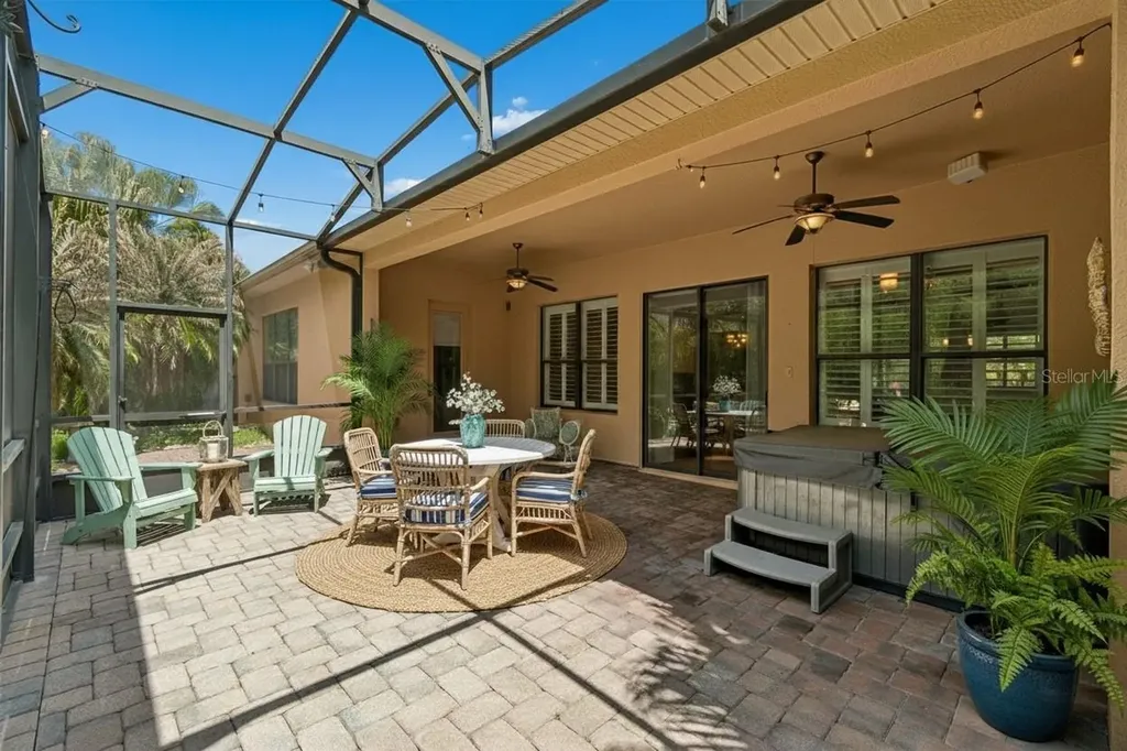 181 Indian Wells Avenue Kissimmee FL 34759