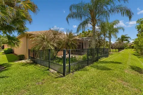 181 Indian Wells Avenue Kissimmee FL 34759