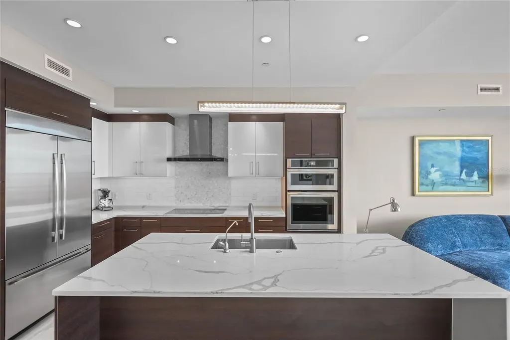 1155 N Gulfstream Avenue Sarasota FL 34236