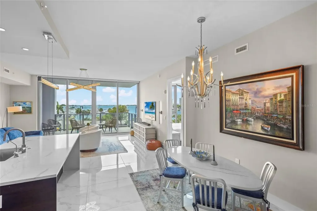 1155 N Gulfstream Avenue Sarasota FL 34236