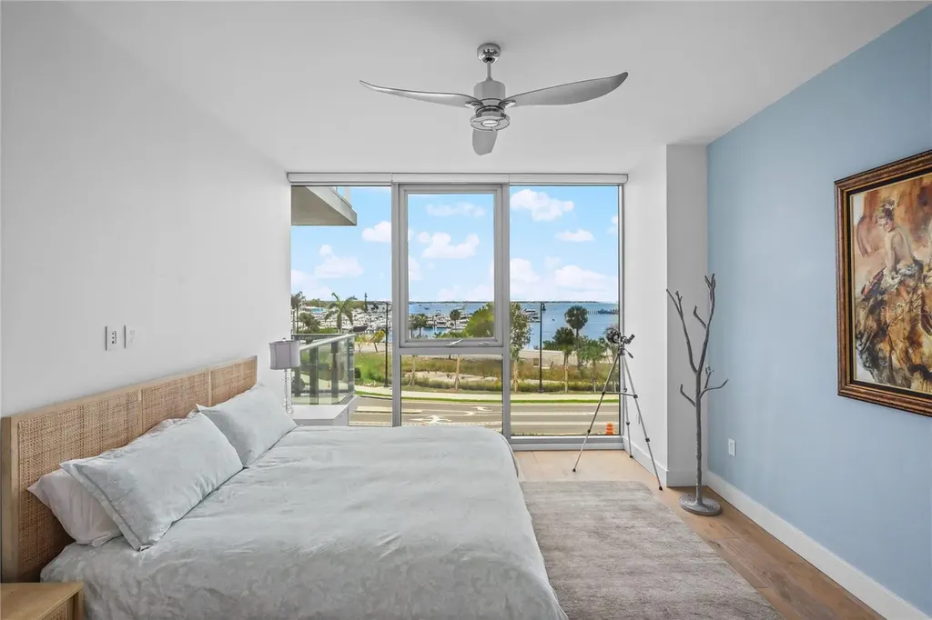 1155 N Gulfstream Avenue Sarasota FL 34236