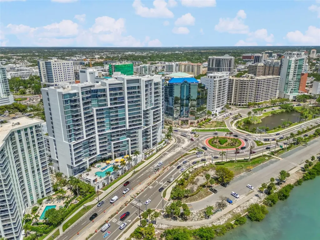 1155 N Gulfstream Avenue Sarasota FL 34236