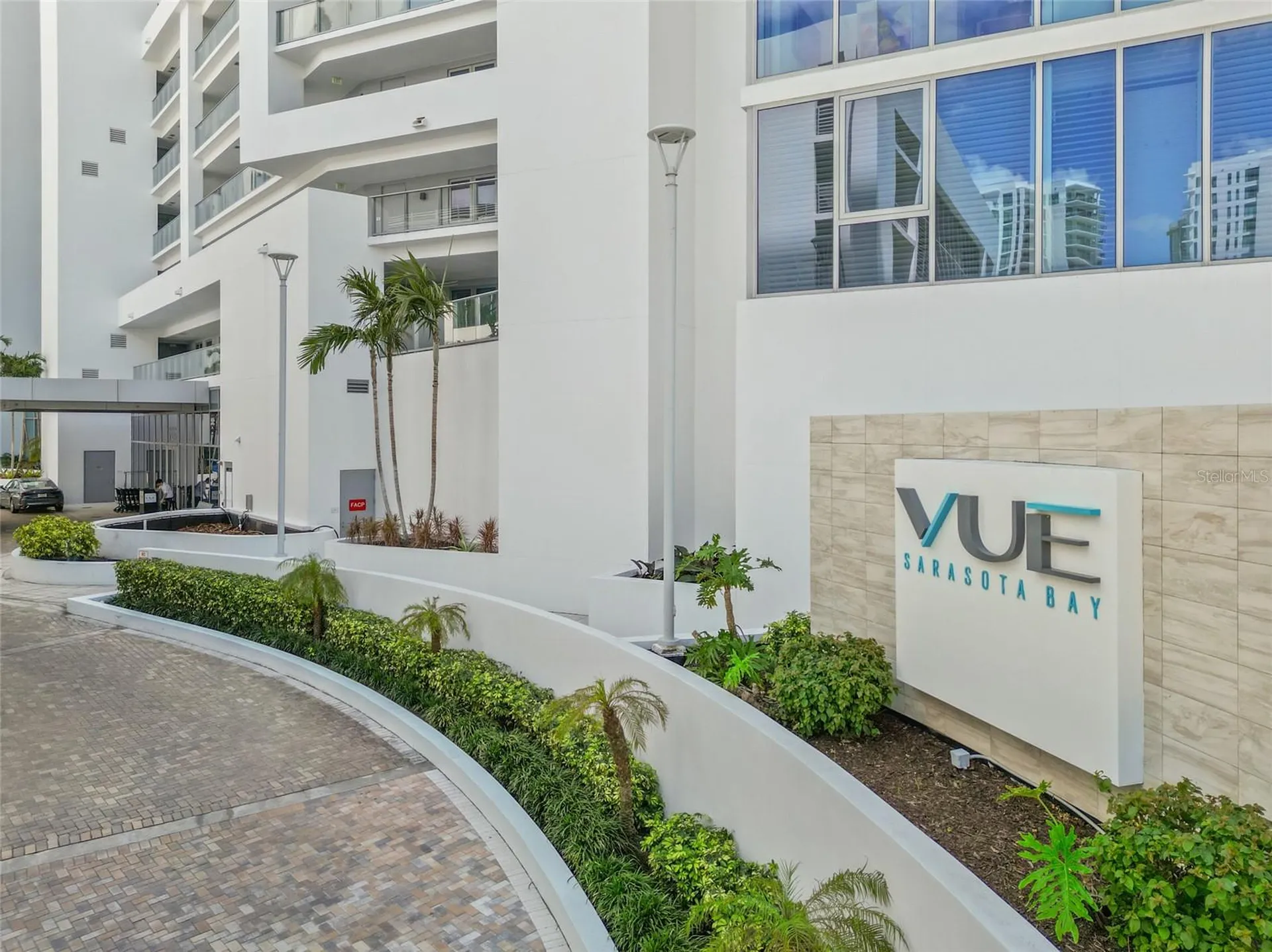 1155 N Gulfstream Avenue Sarasota FL 34236