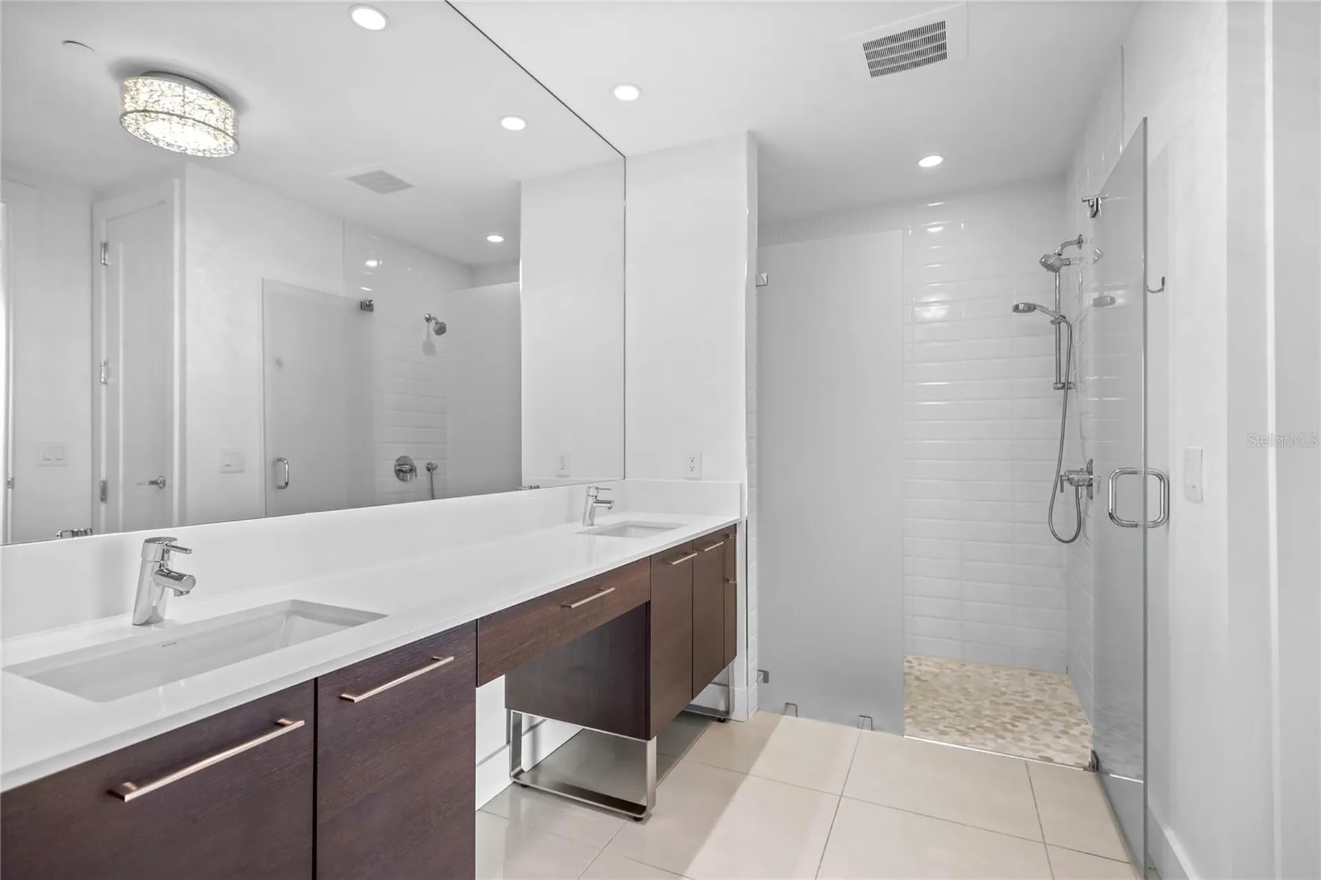 1155 N Gulfstream Avenue Sarasota FL 34236