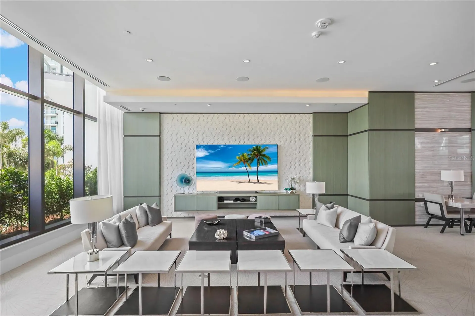 1155 N Gulfstream Avenue Sarasota FL 34236