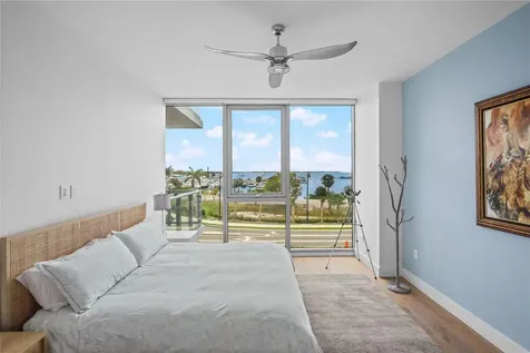 1155 N Gulfstream Avenue Sarasota FL 34236