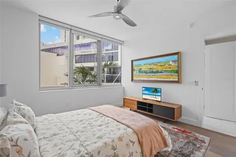 1155 N Gulfstream Avenue Sarasota FL 34236