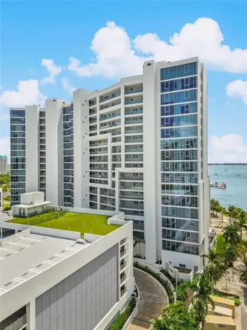 1155 N Gulfstream Avenue Sarasota FL 34236