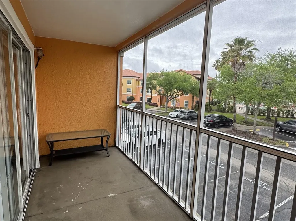 5483 Vineland Road Orlando FL 32811