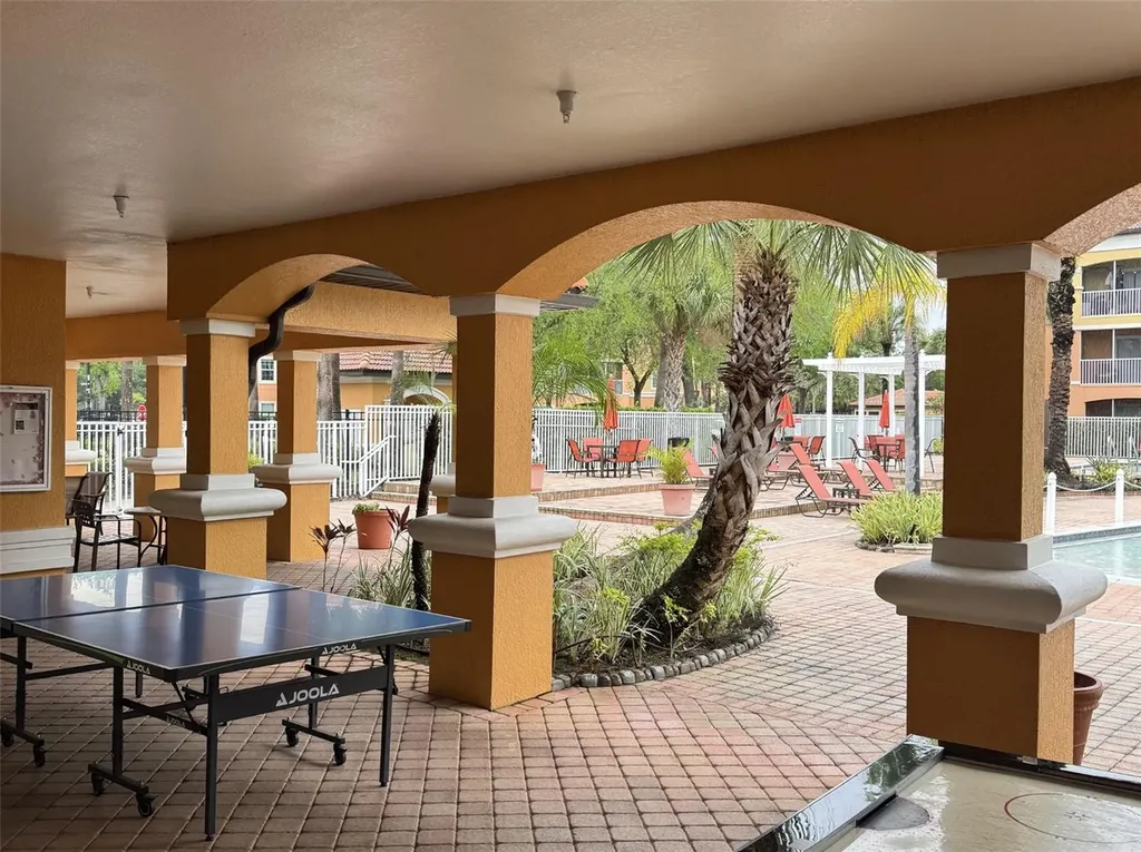 5483 Vineland Road Orlando FL 32811