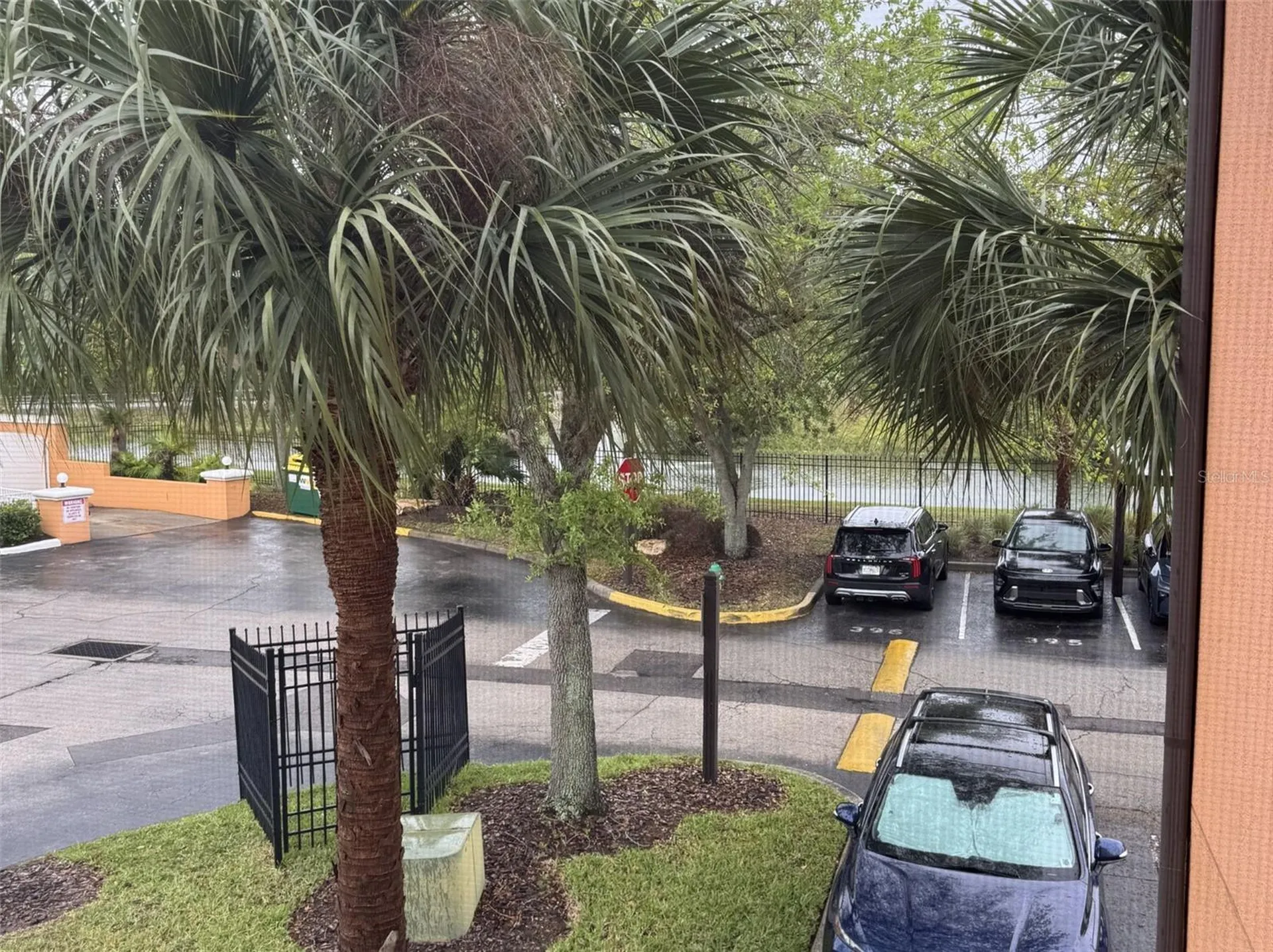 5483 Vineland Road Orlando FL 32811