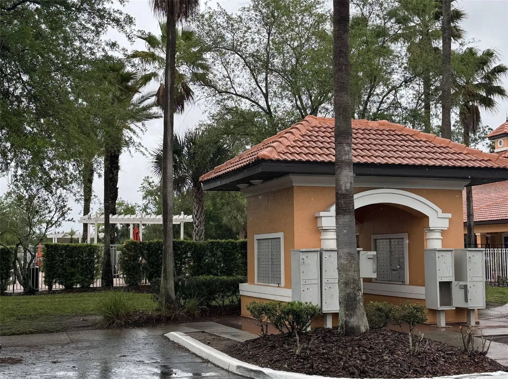 5483 Vineland Road Orlando FL 32811