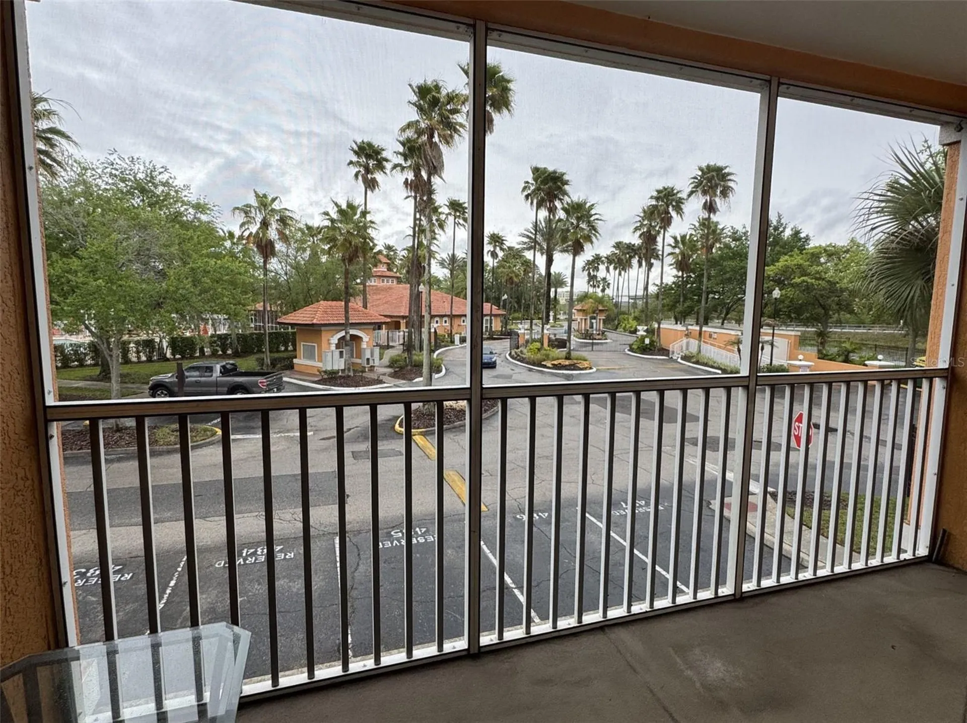 5483 Vineland Road Orlando FL 32811