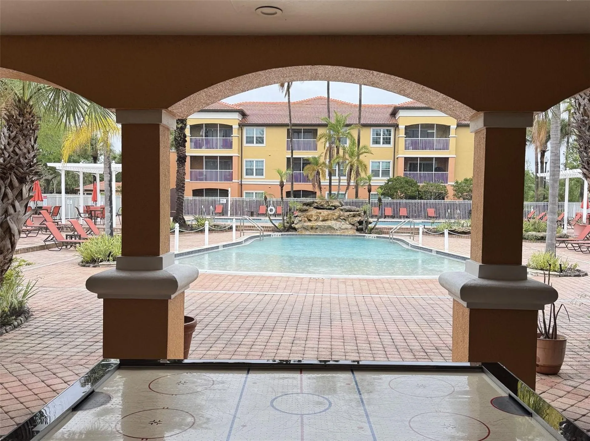 5483 Vineland Road Orlando FL 32811
