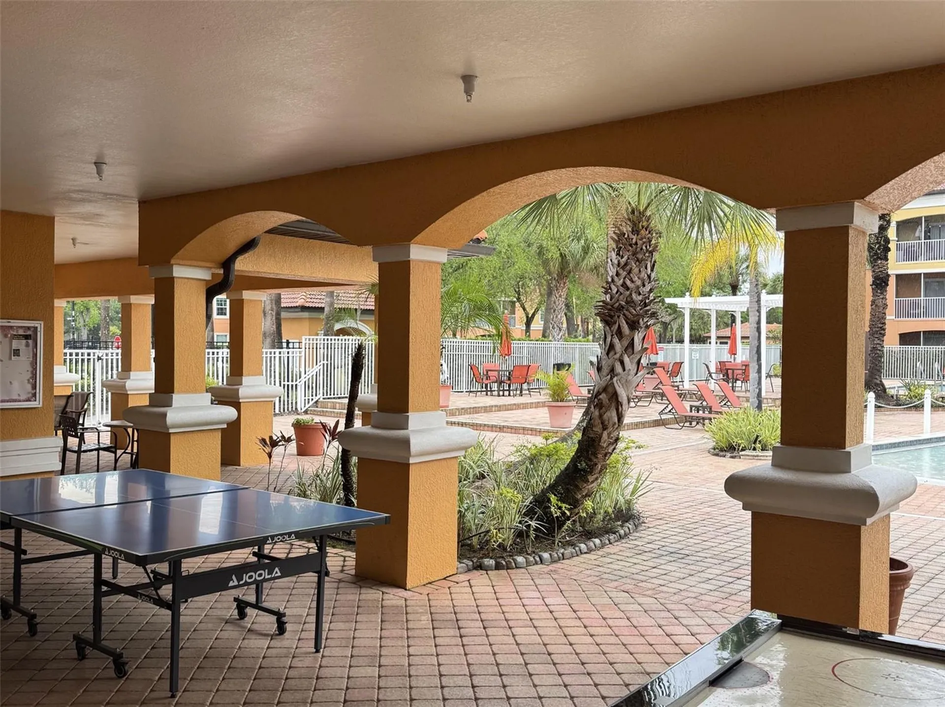 5483 Vineland Road Orlando FL 32811