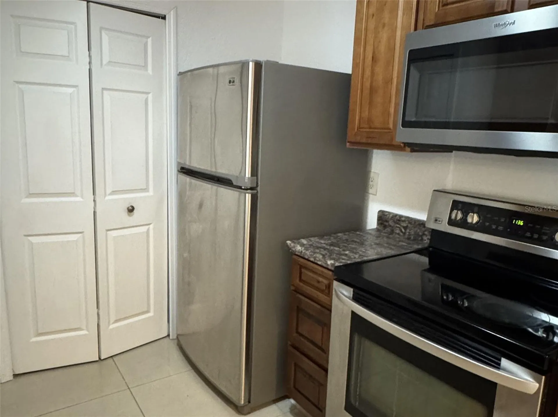 5483 Vineland Road Orlando FL 32811