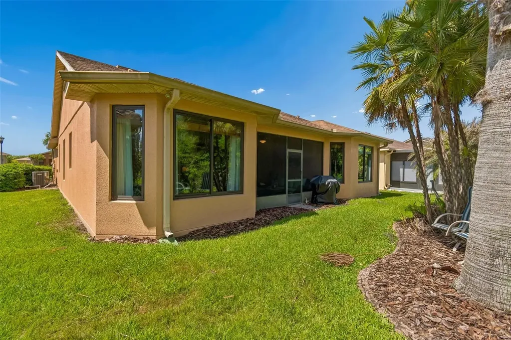 376 Indian Wells Avenue Poinciana FL 34759