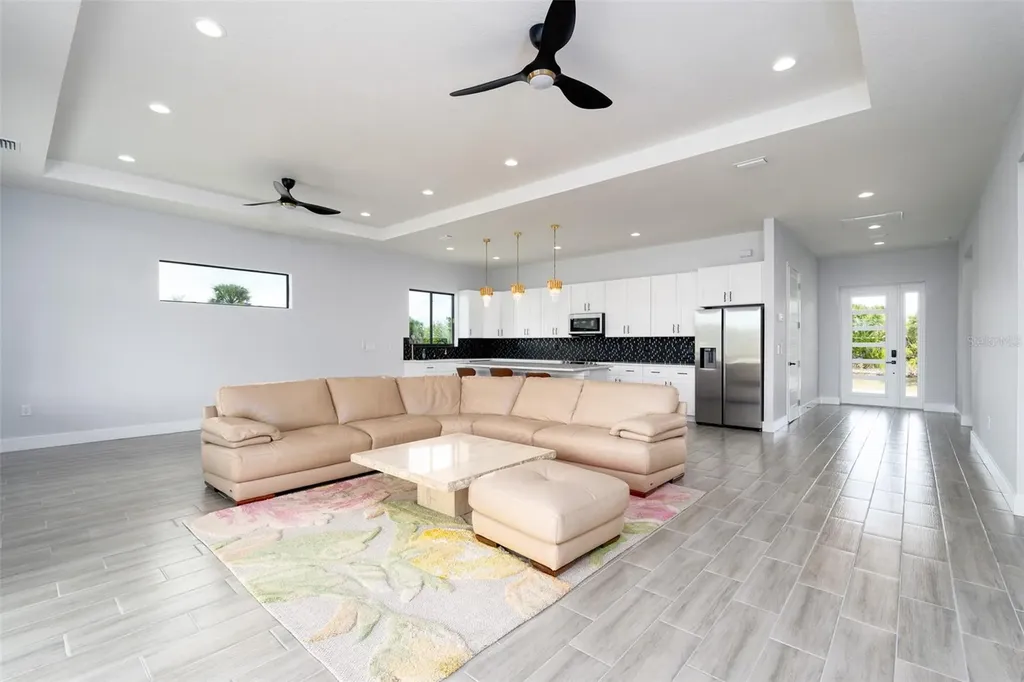 178 Lime Tree Park Rotonda West FL 33947