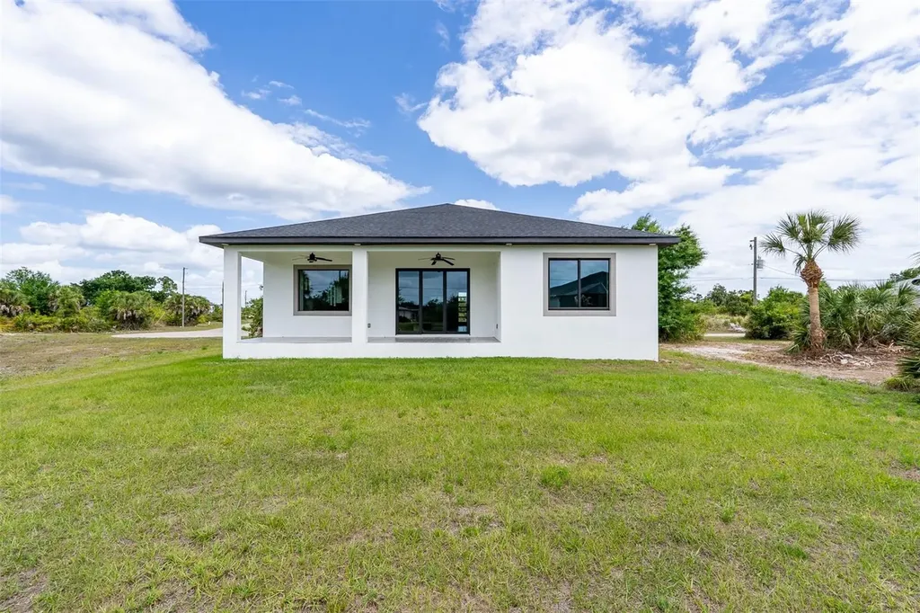 178 Lime Tree Park Rotonda West FL 33947