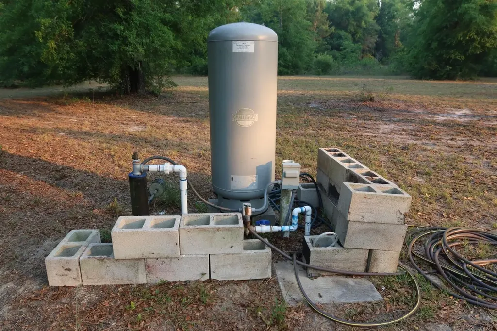 11533 E Us 90 Madison FL 32340