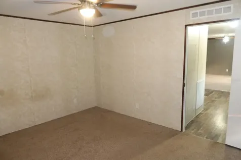11533 E Us 90 Madison FL 32340