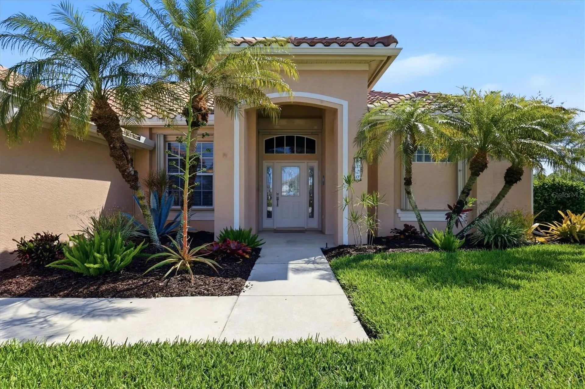 4120 Lakes Court Port Charlotte FL 33953