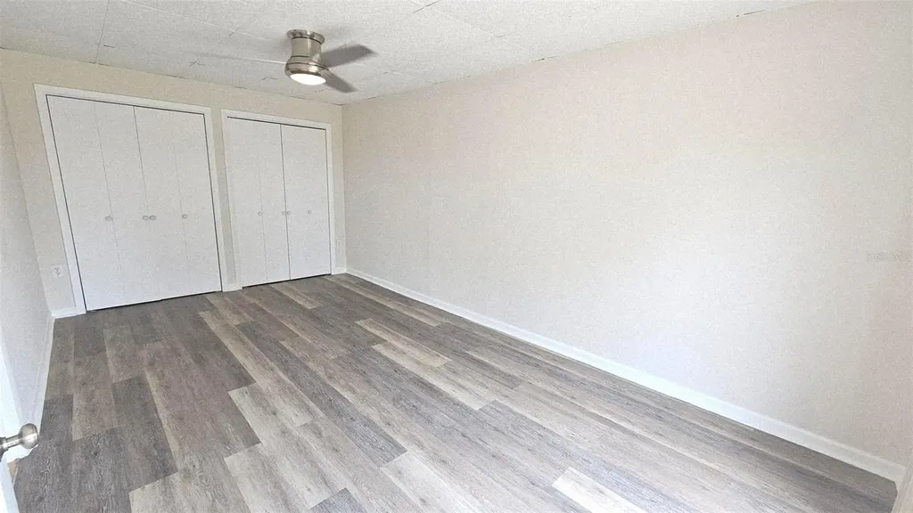 45 W Langsner Street Englewood FL 34223