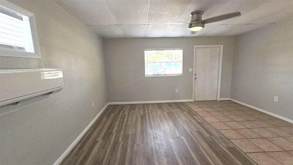 45 W Langsner Street Englewood FL 34223
