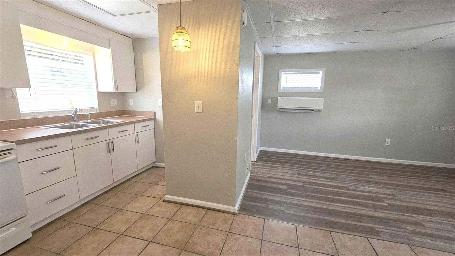 45 W Langsner Street Englewood FL 34223