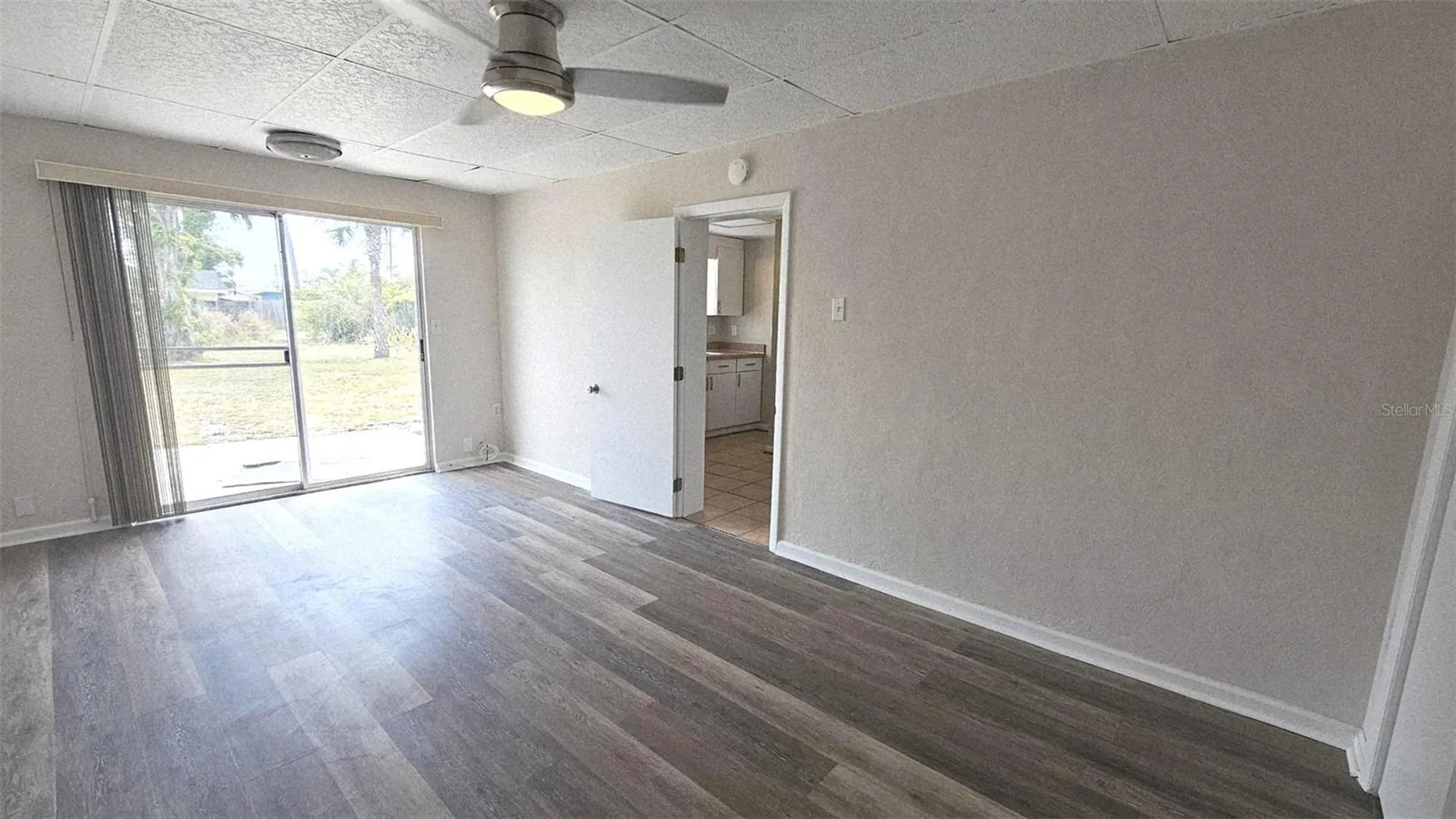 45 W Langsner Street Englewood FL 34223