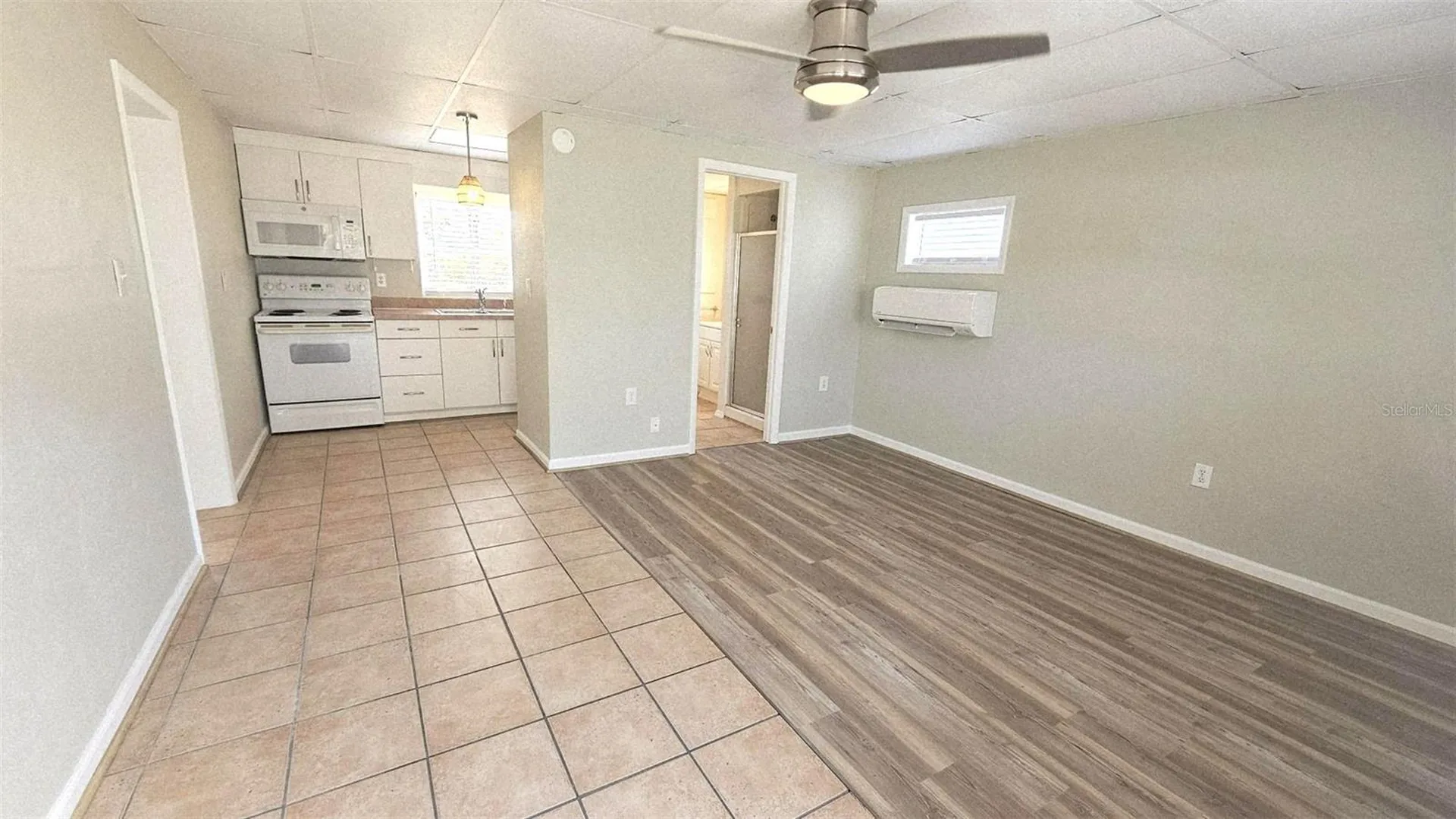 45 W Langsner Street Englewood FL 34223