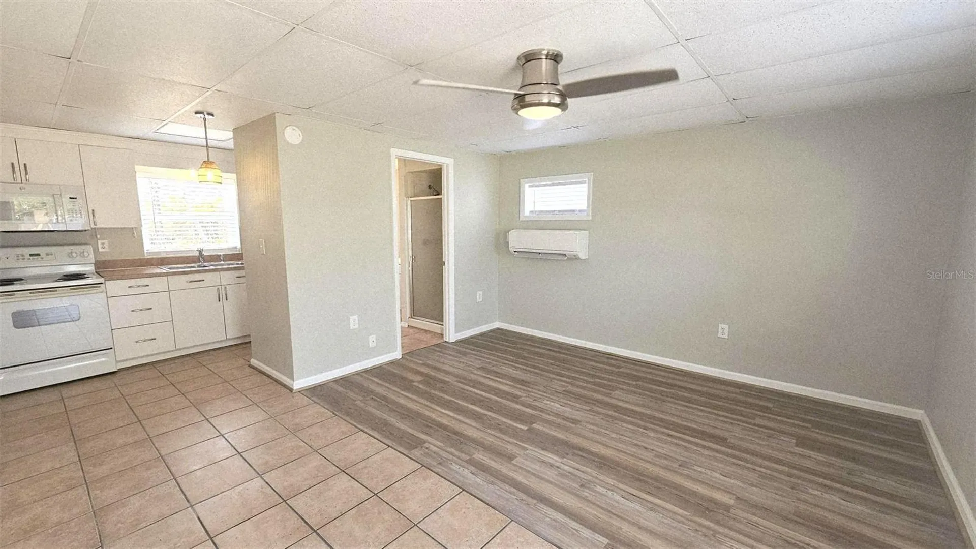 45 W Langsner Street Englewood FL 34223