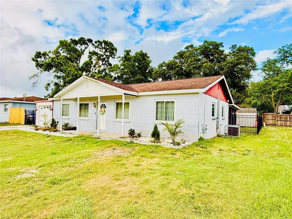 2416 Wishing Well Circle Tampa FL 33619