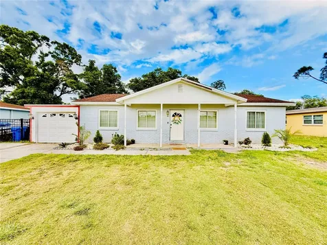 2416 Wishing Well Circle Tampa FL 33619