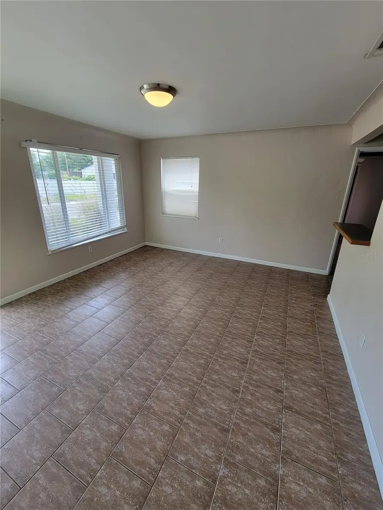 250 37th Street N St Petersburg FL 33713