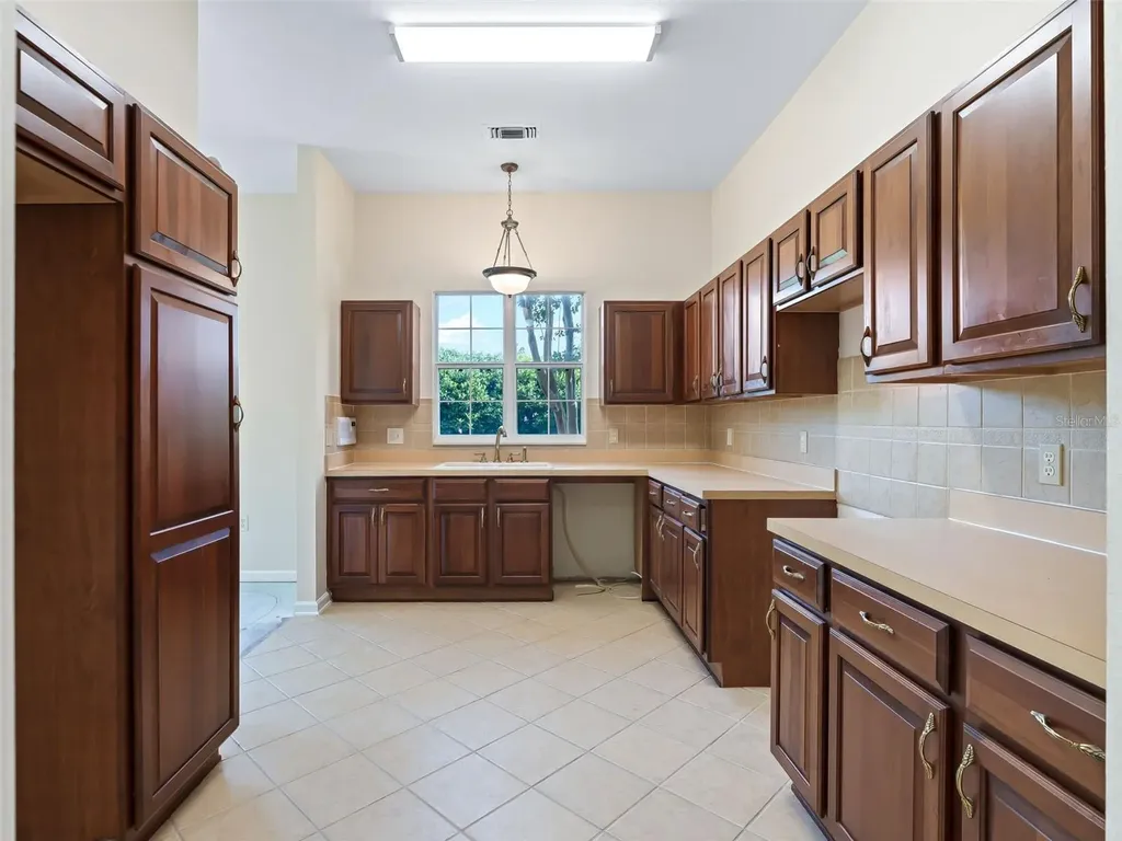 1256 Avenida De Las Casas The Villages FL 32159