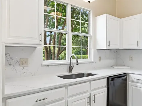 1256 Avenida De Las Casas Lady Lake FL 32159