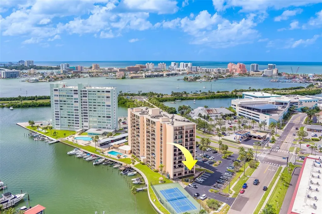 51 Island Way Clearwater Beach FL 33767