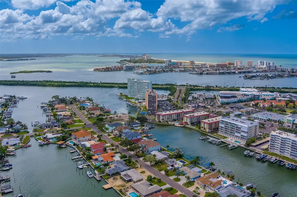 51 Island Way Clearwater Beach FL 33767