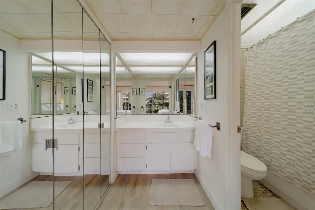 51 Island Way Clearwater Beach FL 33767