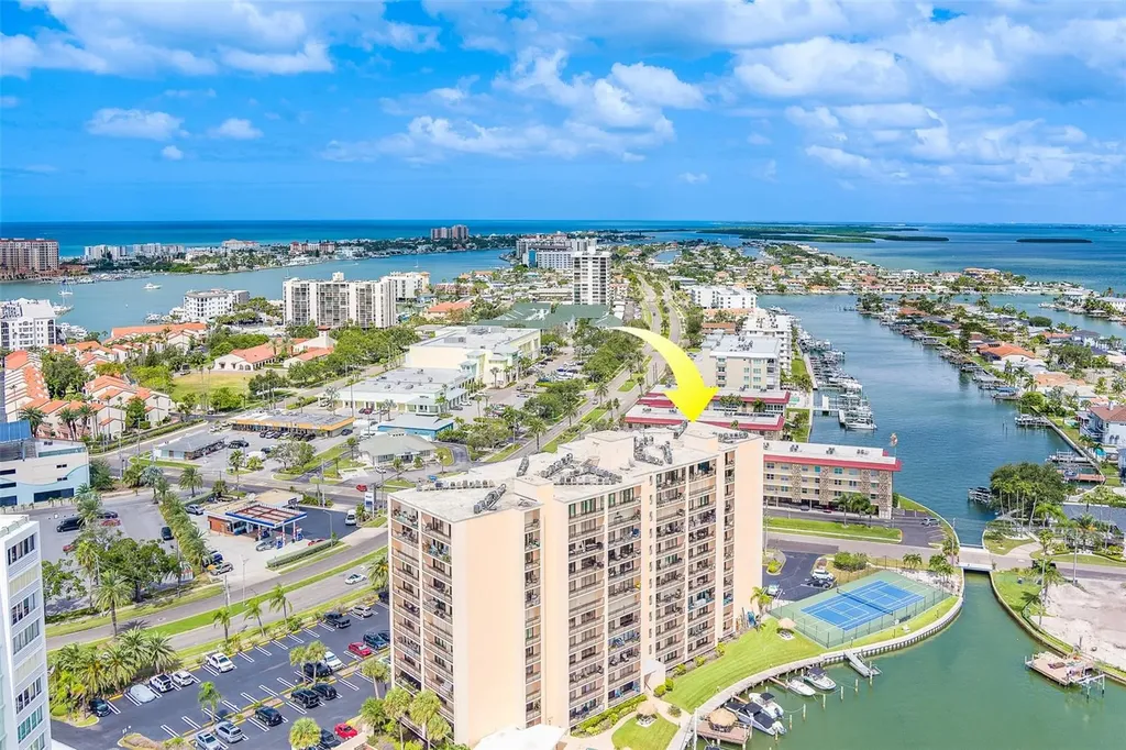 51 Island Way Clearwater Beach FL 33767