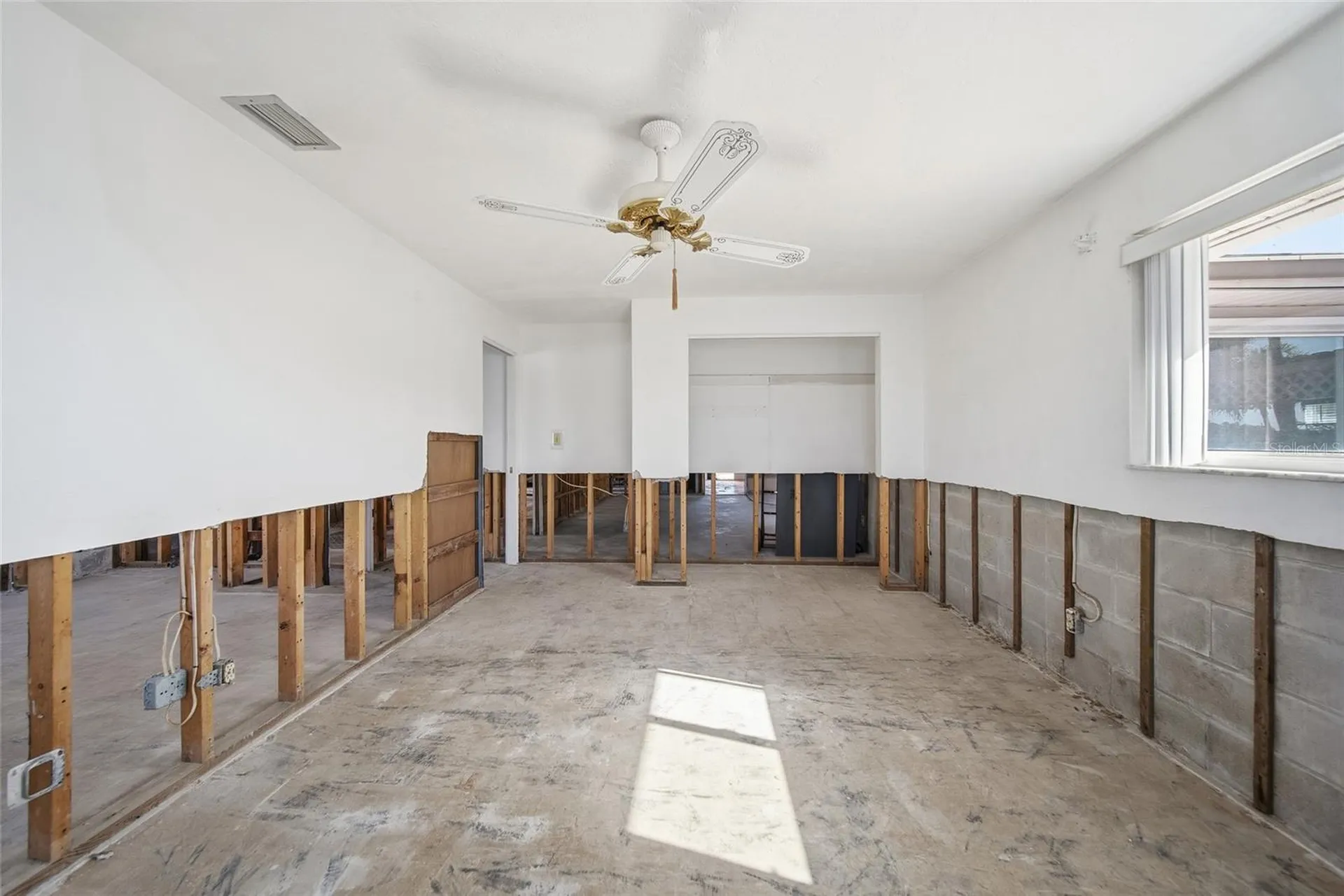 4 Bellevue Drive Treasure Island FL 33706