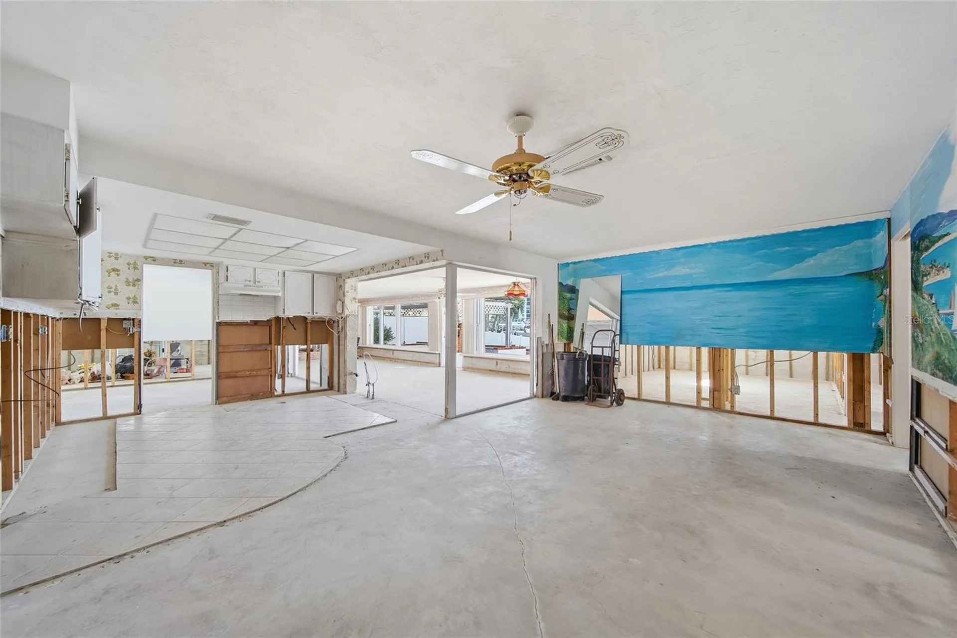 4 Bellevue Drive Treasure Island FL 33706