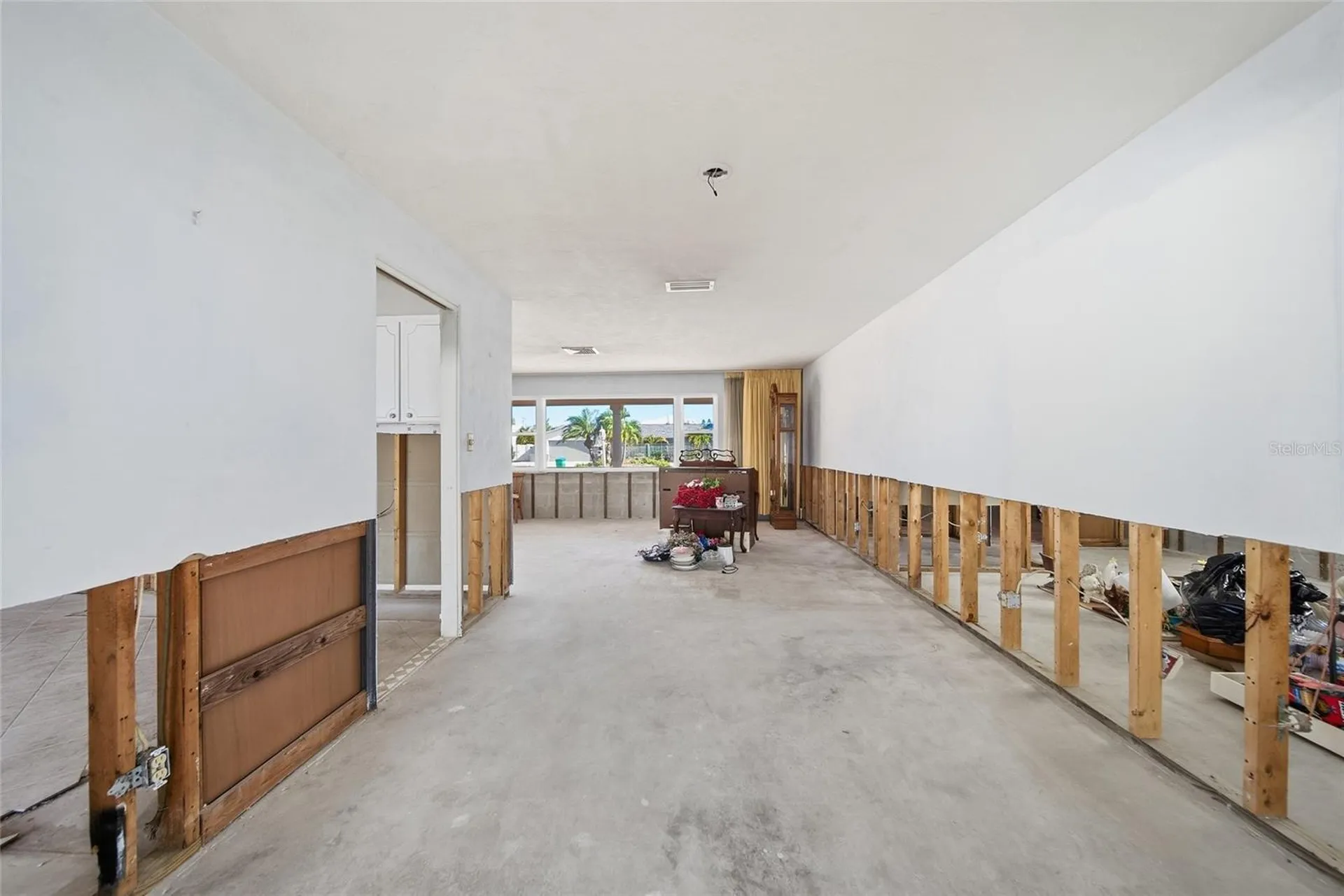 4 Bellevue Drive Treasure Island FL 33706