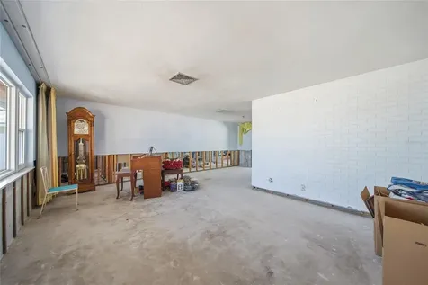 4 Bellevue Drive Treasure Island FL 33706