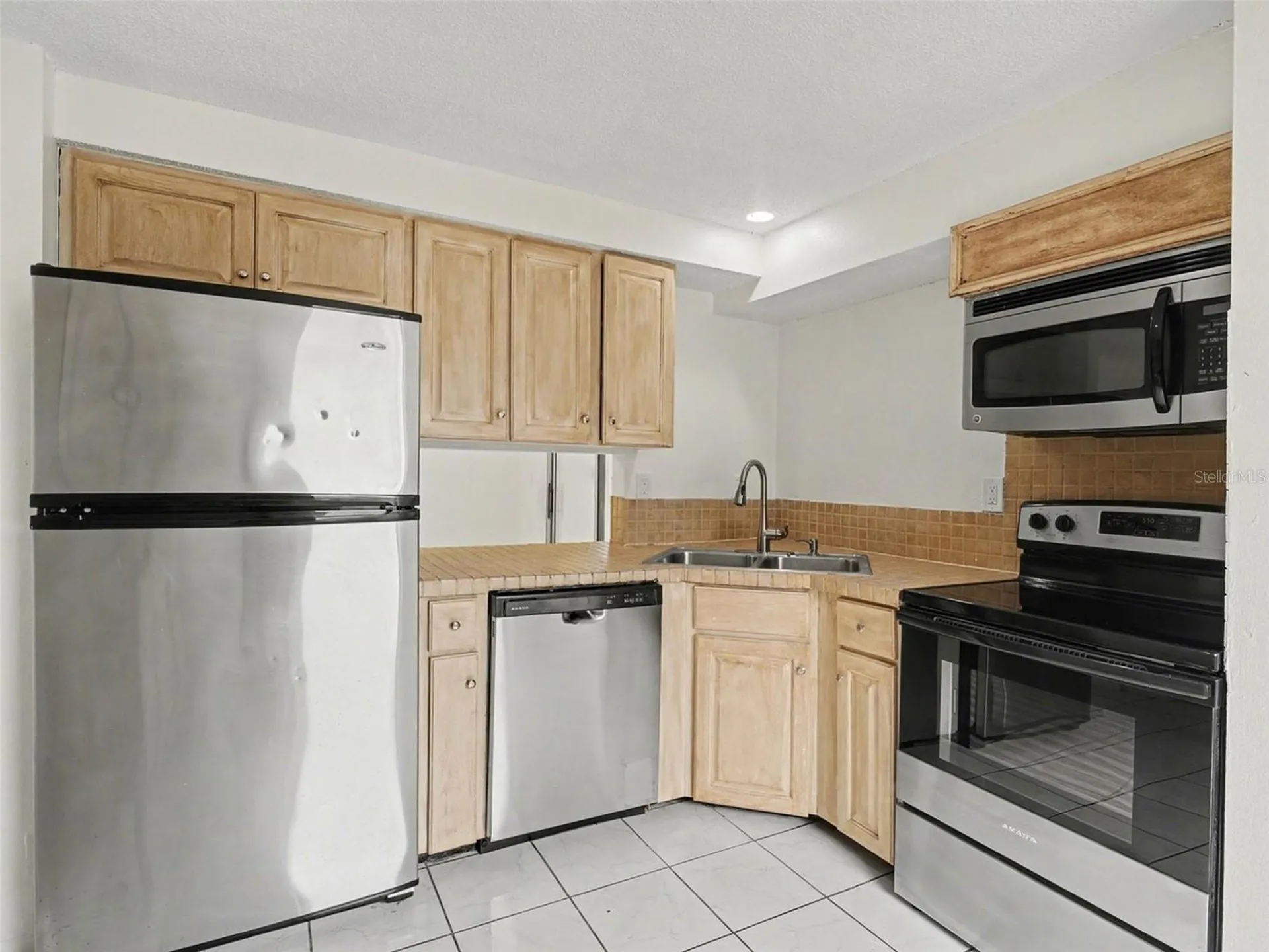 4037 Maverick Avenue Sarasota FL 34233