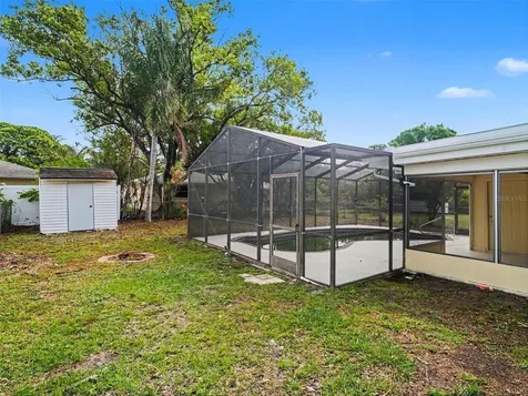 4037 Maverick Avenue Sarasota FL 34233
