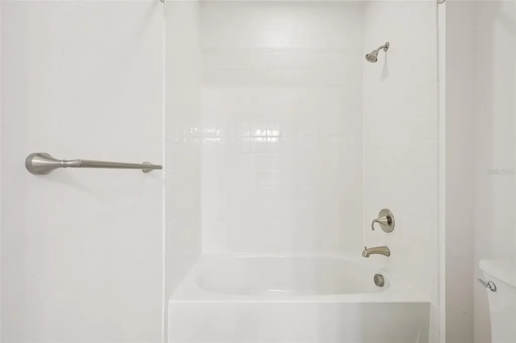 806 Winterside Drive Apollo Beach FL 33572
