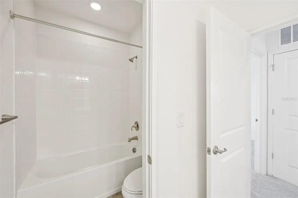 806 Winterside Drive Apollo Beach FL 33572